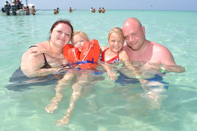 Full-Day Saona Island Tours All Inclusive - Dominican buffet lunch and the meaning of all inclusive