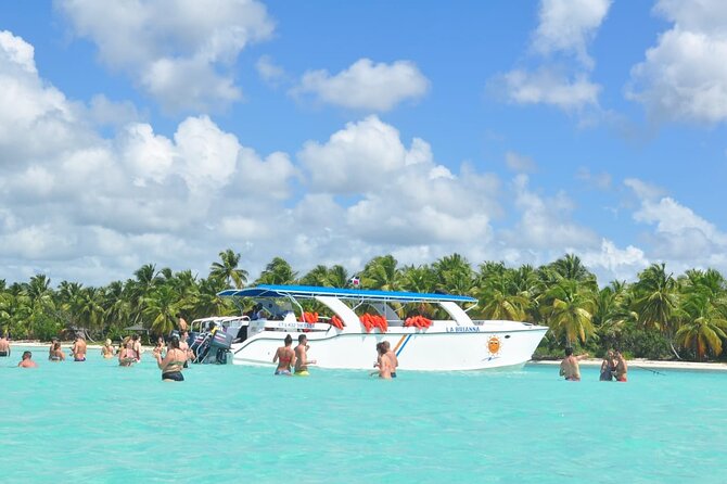 Full Day Tour to Saona Island by Catamaran and Speedboat - What the $80 price really covers