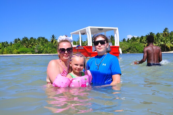Glass-bottom boat tour to Punta Cana - Who will enjoy this boat trip most