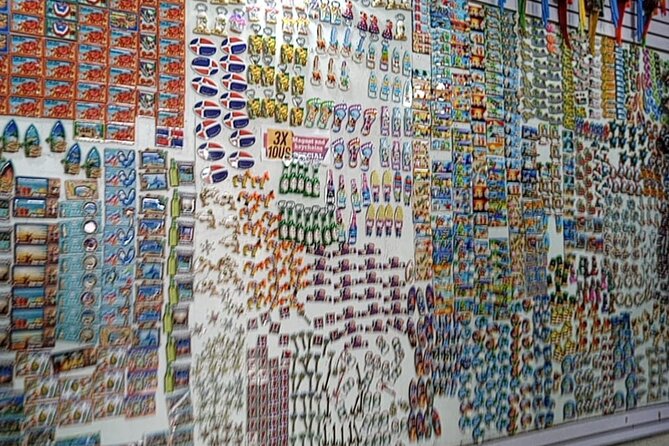 Guided Souvenir Shopping Tour in Punta Cana - Group size and personal attention