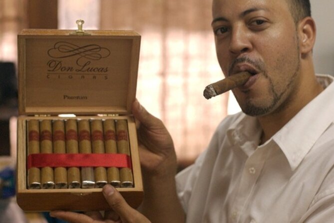 Guided Tour to Don Lucas Cigars Factory and Souvenirs Store - What the Don Lucas experience is really about
