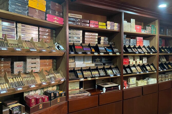Guided Tour to Don Lucas Cigars Factory and Souvenirs Store - Pickup, group size, and planning your day