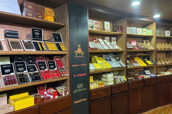 Guided Tour to Don Lucas Cigars Factory and Souvenirs Store - How to make the most of your visit