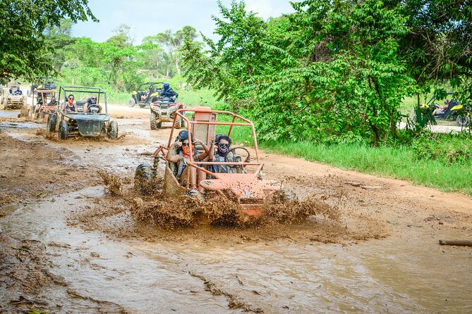 Half-Day Buggy Tour to Water Cave and Macao Beach - Crowds, vendors, and the pace of the day