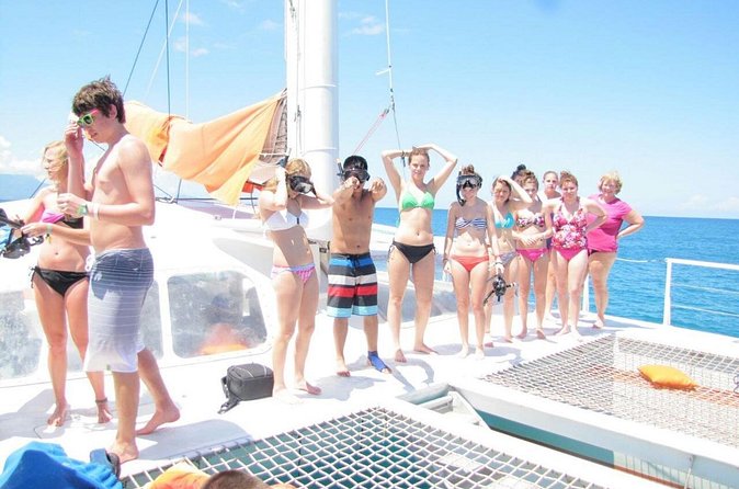 Half Day Catamaran & Snorkeling - Who should book this catamaran cruise?