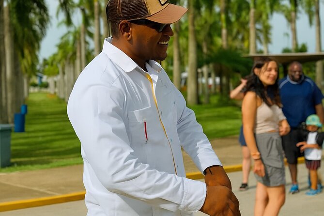 Half-day City tour cultural from punta cana for small group - Higüey Municipal Market: daily life without the resort filter