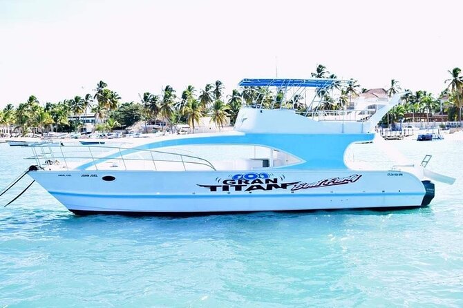 Half-day Private Catamaran Trip with Snorkeling - A private boat day along the Bavaro coast