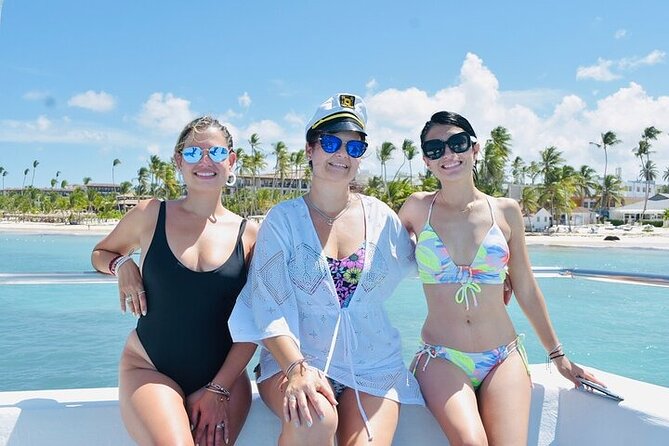 Half-Day Private Party Boat and Snorkeling in Punta Cana - What $698 buys your group