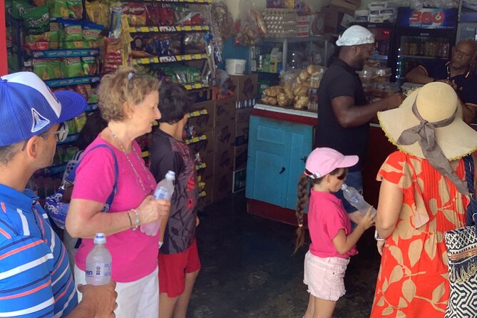 Half Day Private Tour in Dominican Republic with Local Guide - Rolling a cigar at Rancho Real Cigars