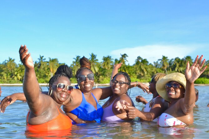 Half-Day Snorkeling Cruise and Natural Pool with Open Bar - Punta Cana snorkeling with a party-boat twist
