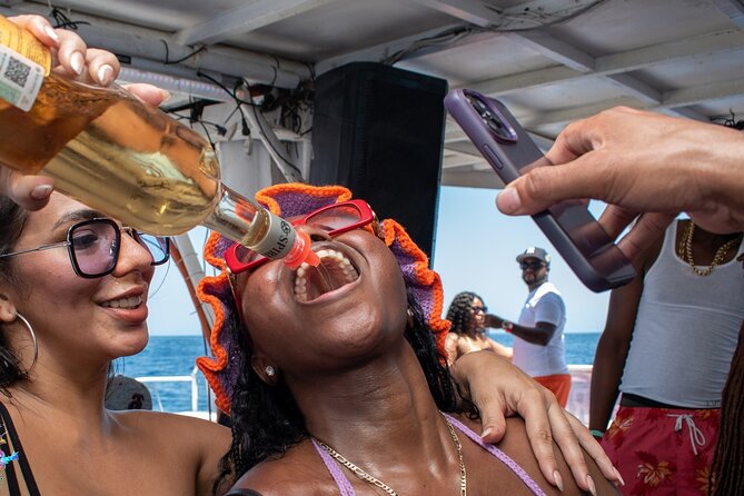 Hip Hop Sessions Boat Party Punta Cana (Adults Only) - Timing, delays, and practical limits