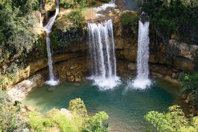 Hotels - Airbnb & villas pick up - WATERFALLS OF DAMAJAGUA - A 4.5-hour outing that is marketed as full day