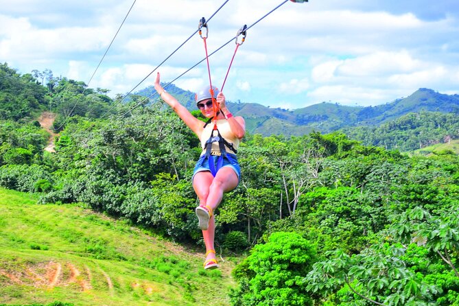 La Hacienda Park Tour - Ziplining above the trees