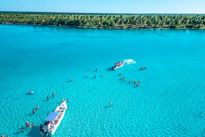 La Romana: Saona Crusoe VIP - Kreuzfahrtgäste - A quieter route across Saona Island