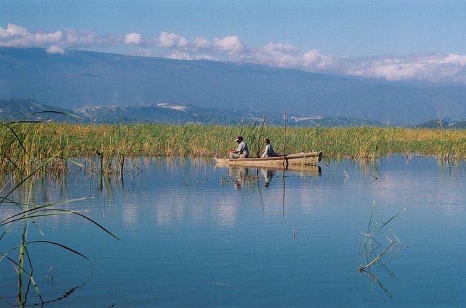 Lake Enriquillo - Sulfur pools, wildlife, and the pace of the day