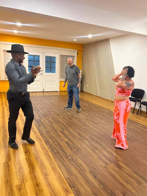 Learn to dance Bachata like a pro in Punta Cana - Partner Work and Changing Partners