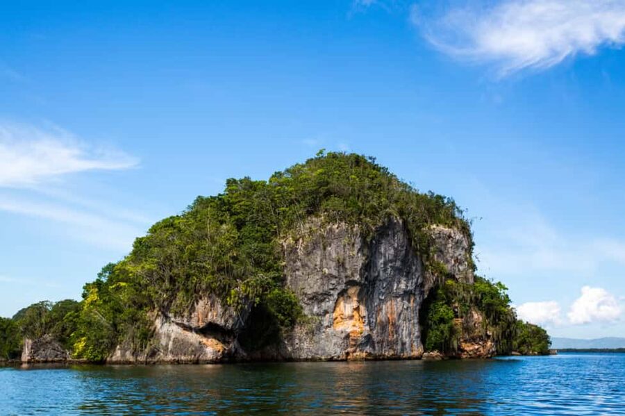 Los Haitises: Boat + Lunch at the beach & Natural pools - Mangroves, birds, and the park’s quieter side