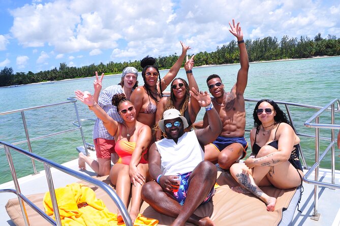 Luxury Hip Hop Boat Party–Drinks, Music, and the Best Vibes in PC - A Punta Cana catamaran built for music, not silence