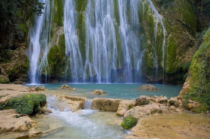 María and Miguel stop - Half day tour to El Limón waterfall with lunch included - Key points to know before you book