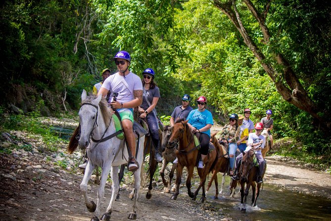 Mega Extreme Adventure: Horseback Riding, Ziplining and more - Who should book this activity