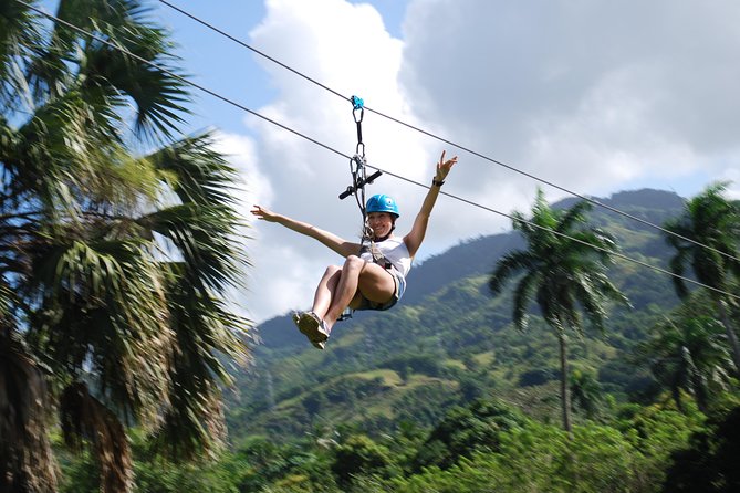 Monkeyland and Zipline Adventure from Puerto Plata - Animal welfare deserves a closer look