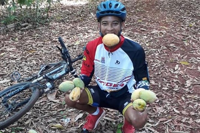 Mountain Biking in Cabarete - The cave pools: cold water and a welcome pause