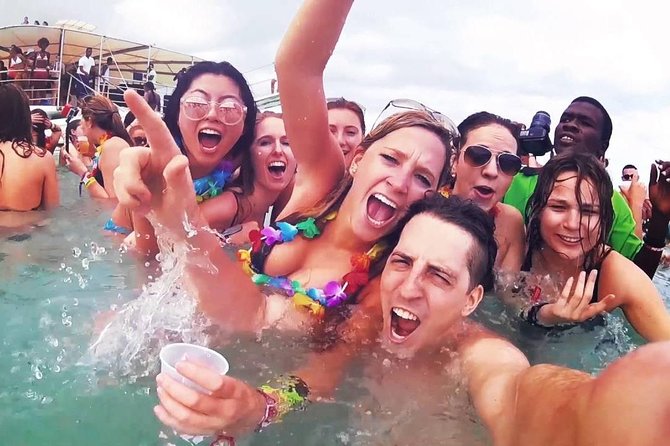 Party Boat - Booze Cruise Punta Cana - Key points to know before booking