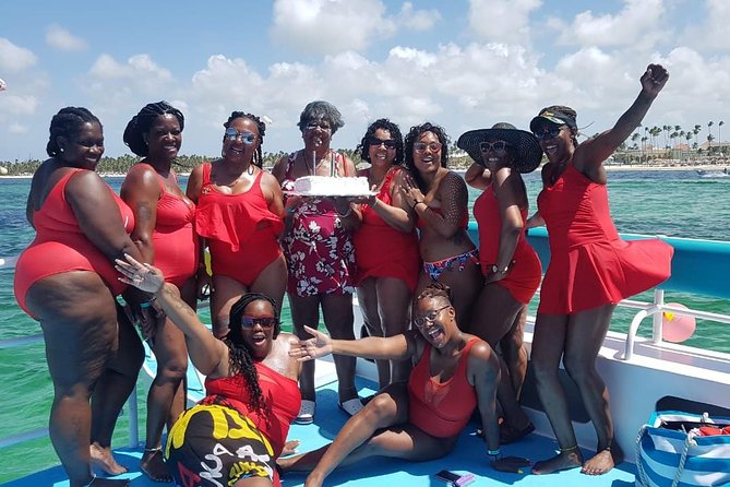Party Boat in Punta Cana - Booze Cruse - A party boat built around music, drinks, and water time