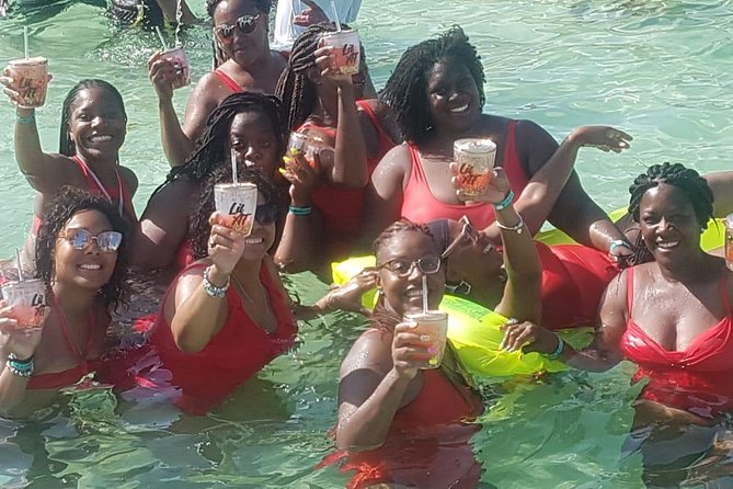 PARTY BOAT Punta Cana - A 2:30 pm start sets the mood