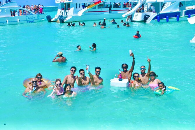 Party Booze Boat Fiesta Sand Bar-Snorkeling-Music-Drinks-Dancing - Drinks, food, and the small print on refreshments