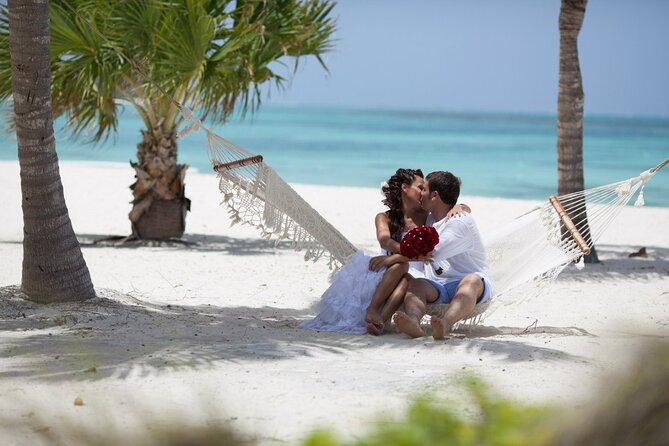 Photographer in Punta Cana, professional photo shoot - Choosing between Bávaro, Macao, and island locations