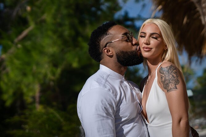 Photographer in Punta Cana, professional photo shoot - Weather, timing, and cancellation details