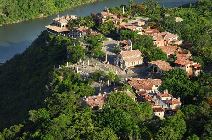 Platinum Catalina Island and Chavon River - Lunch, drinks, and what the $105 covers