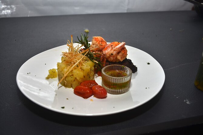 Polaris At Night, Waterfall Pool + Surf & Turf Dinner - The phone and photography issue