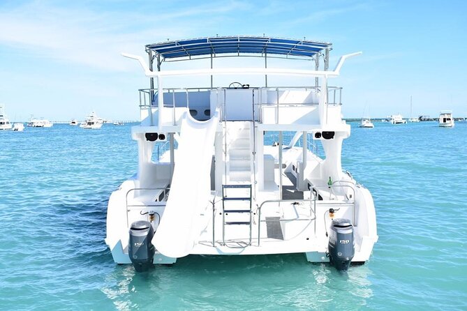 Premium Party Boat in Bávaro - Punta Cana - Key points before you book