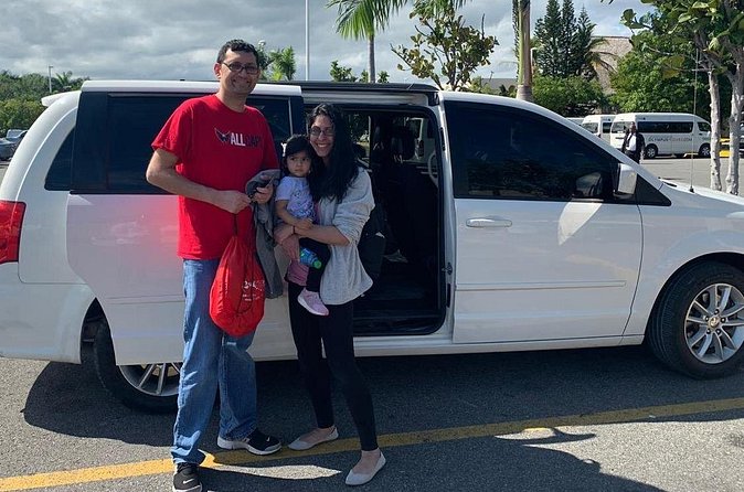 Private airport transportation - Bavaro Hotels - Why a private car can be good value