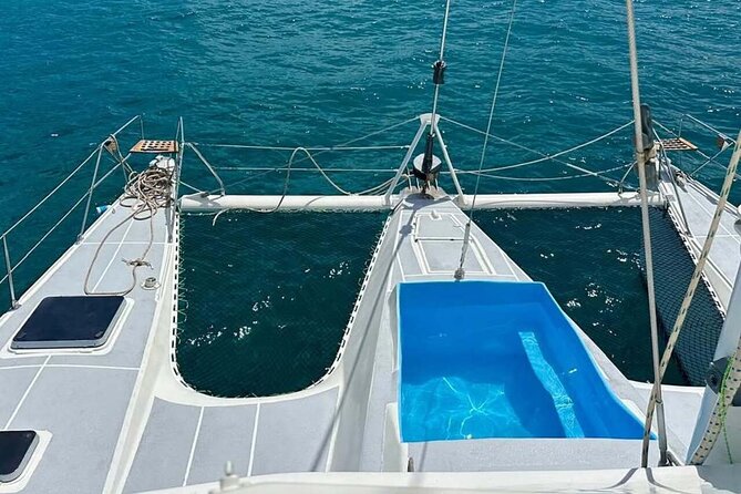 Private Boat for groups up to 15 people with jacuzzi and Lunch - The first snorkeling stop gives you about an hour in the water