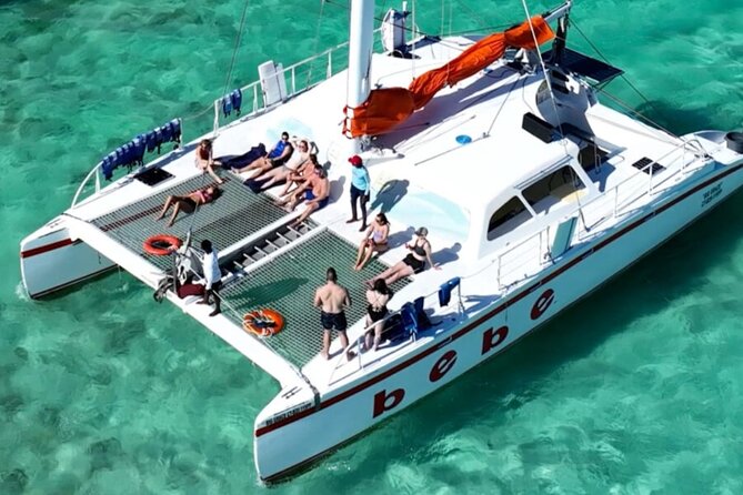 Private Catamaran Cruise to Bahia de las Aguilas - A private catamaran with a party-boat mood