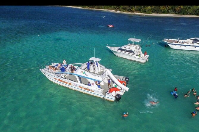 Private Cruise Party with Drinks and Snorkeling in Punta Cana - Boarding at Playa Bibijagua