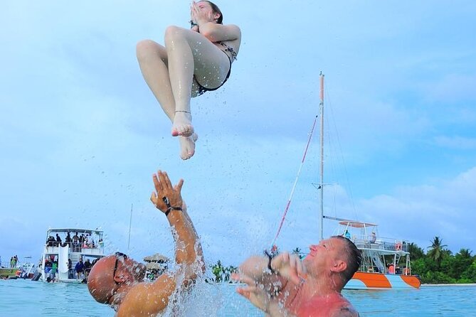 Private Cruise with BBQ - Slide And Open Bar - Who will enjoy this cruise most