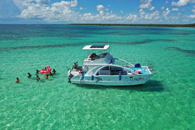 Private Full Day Charter to Saona Island from Punta Cana - From Punta Cana to Bayahibe by air-conditioned vehicle