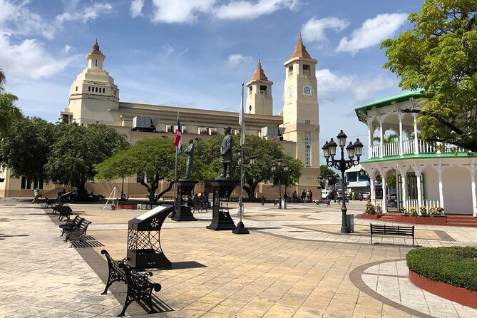 Private Guided Tour: Explore Puerto Plata’s Rich History! - Umbrella Street: a colorful start in 20 minutes