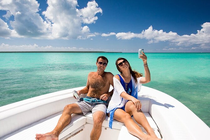 Private Isla Saona Boat Tour – Snorkeling Premium Drinks & Buffet - Buffet lunch and premium drinks onboard