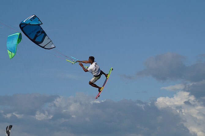 Private Kitesurfing Lessons @ Playa Salinas - Gear included, and what you need to bring