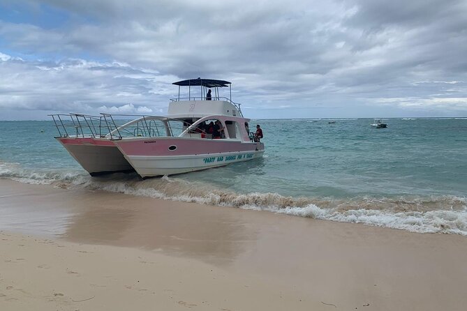 Private Party Boat with Slide and chicken skewers at Punta Cana - What the $750 group price really buys
