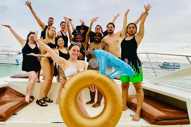 Private Party Boat with Snorkeling in Playa Bibijagua - The natural pool stop