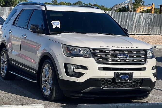 Private Punta Cana Airport Transfer from Hotels to Uvero Alto - Choosing the right vehicle for your group