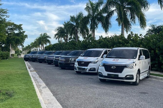 Private Punta Cana Airport Transfer from Hotels to Uvero Alto - Private service versus a shared shuttle