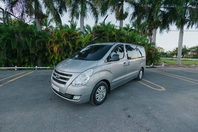 Private Punta Cana Airport Transfers from/to the Hotel 1 ó 2 way - A closer look at timing and comfort