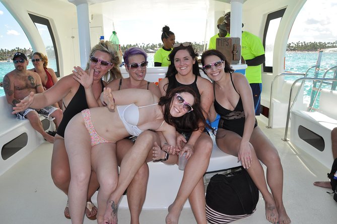 Private Small Group, Snorkeling Cruise, Natural Pool & Exclusive Virgin Beach - Leaving Punta Cana for Cabeza de Toro
